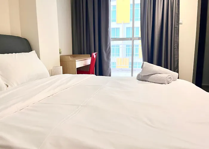 Hillland Suites