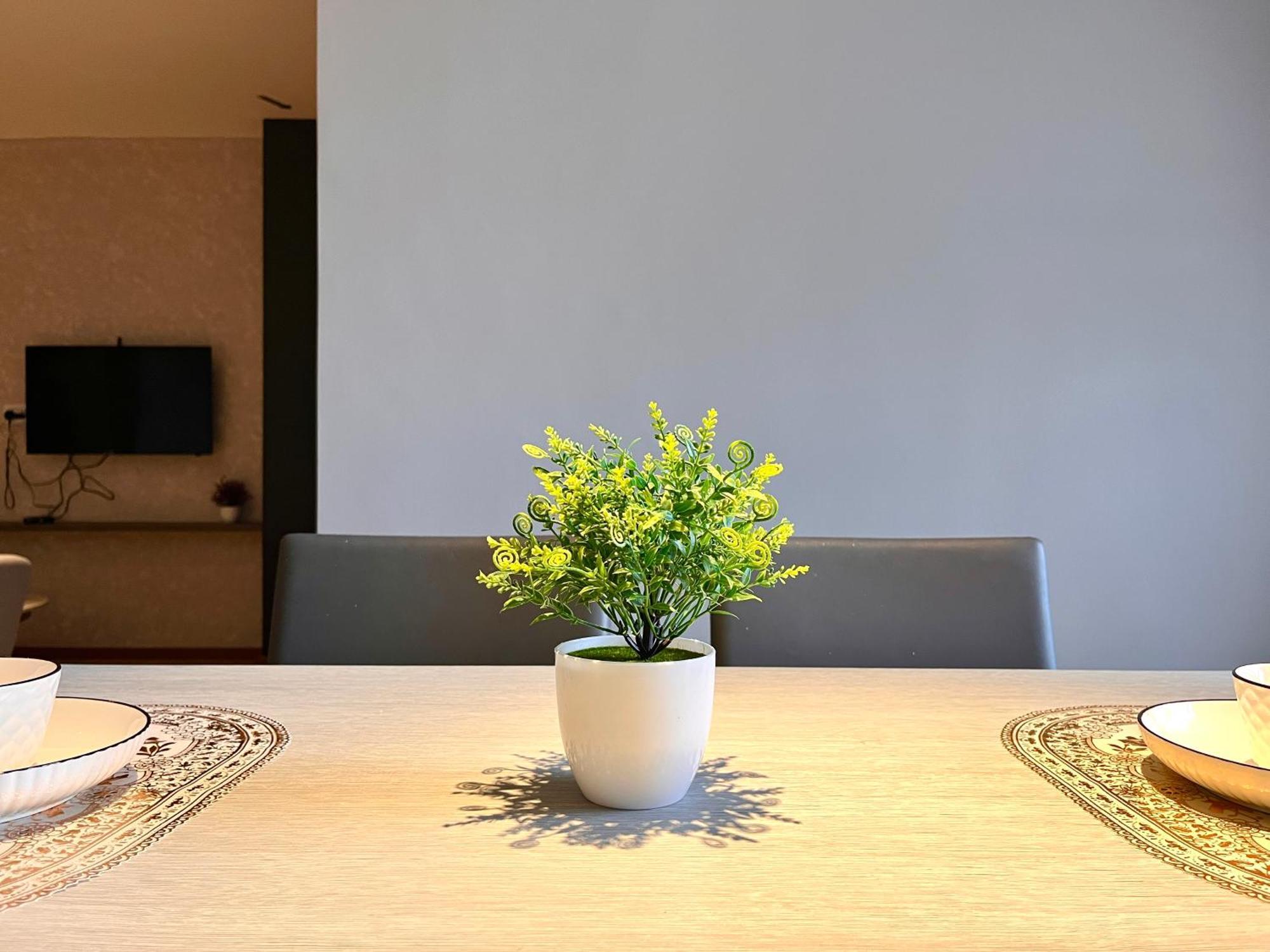 Hillland Apartment